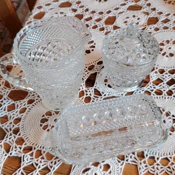 💥SOLD💥Anchor Hocking Wexford design cut glassware - Picture 2 of 2
